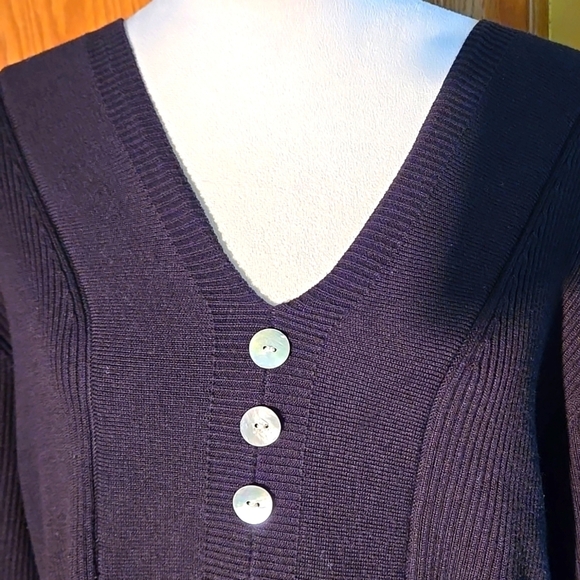 db Dressbarn Woman Black Pullover Sweater Top Long Sleeves Women size 2X - Picture 2 of 10